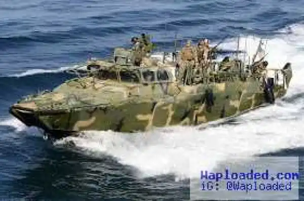 2 US Navy boats and 10 sailors held by Iran but will be returned - Pentagon
